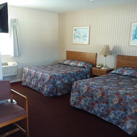 Budget Host Inn - Manistique Exterior foto
