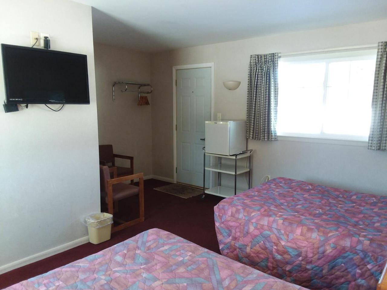 Budget Host Inn - Manistique Exterior foto